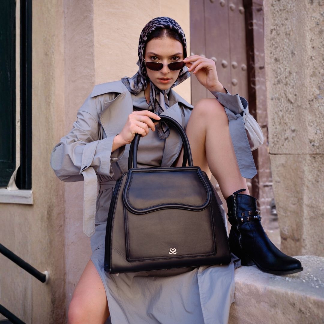 Large Black