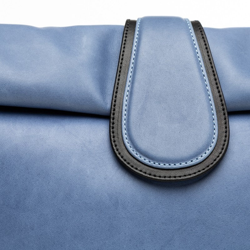 THE CURVE/BLUE
